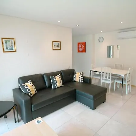 アパート 2 Bed With Roof Pool, Close To Falesia At10 アルブフェイラ
